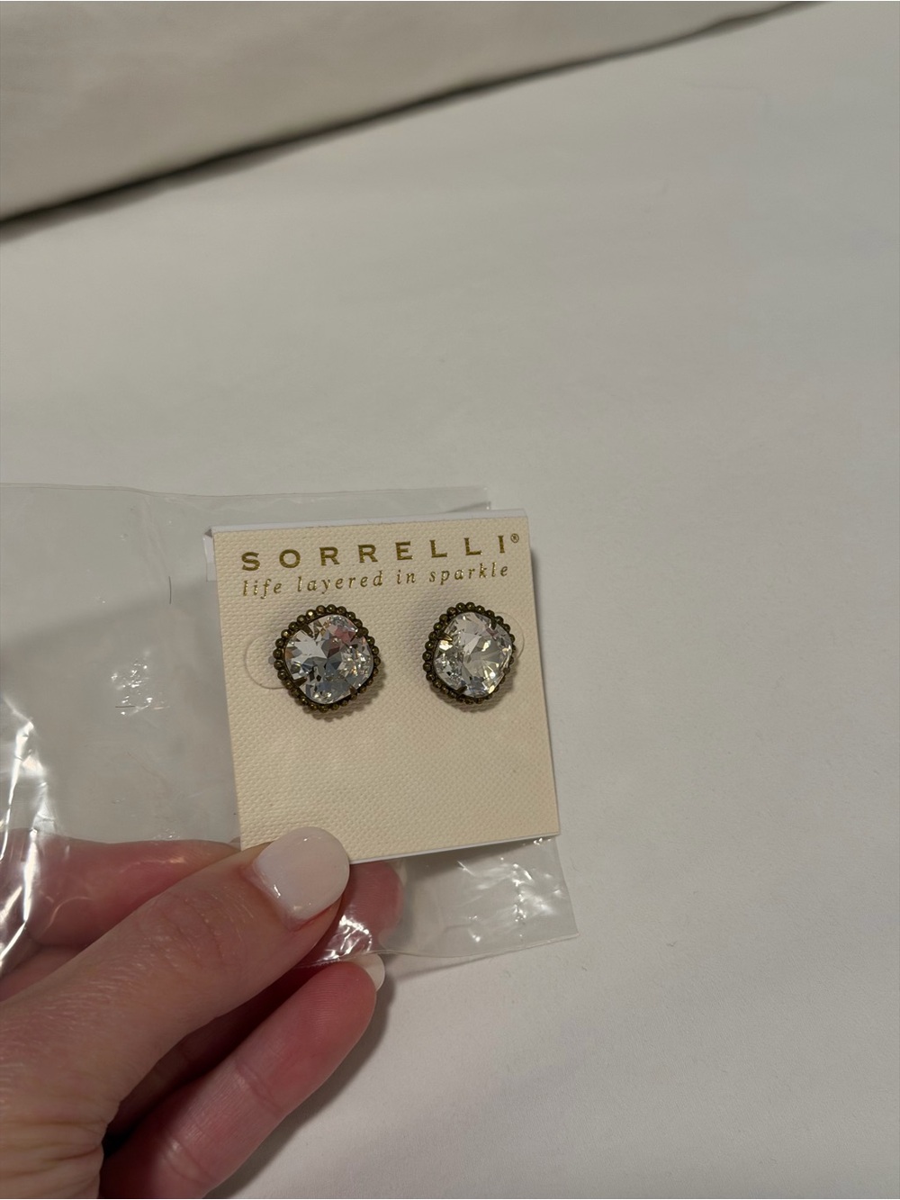NWT Sorrelli Clear Crystal Stud Earrings